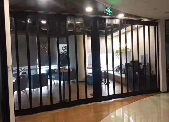 상점가 폴리탄산염 회전 문 PC 투명한 롤러 셔터 공간 수정 1